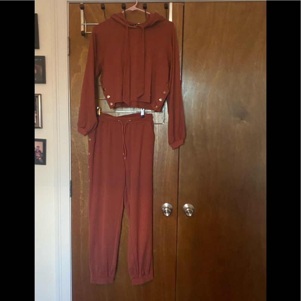 Marsala side snap sweatsuit
